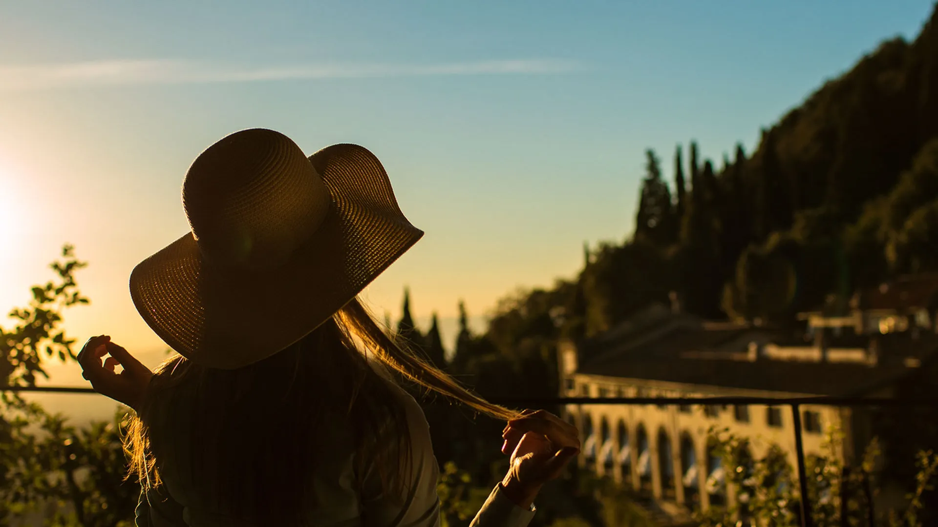 Golden hour silhouette — Mediterranean lifestyle